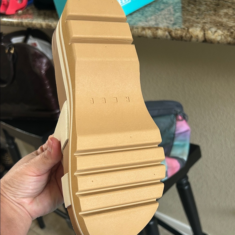 NWT Reef Cream Double-Strap Platform Slide with Cork Footbed 8 - Picture 5 of 5